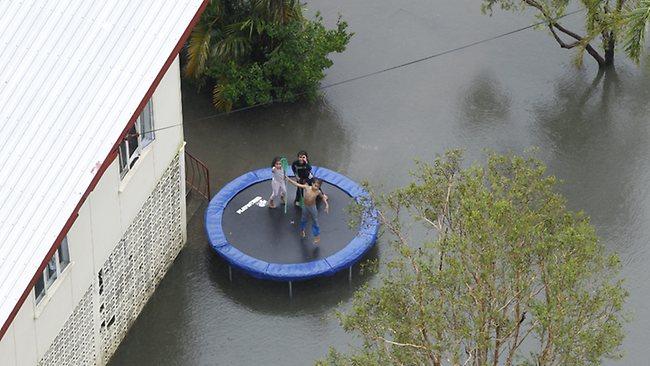 Nth Qld rain 140311