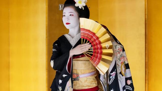 Gion Kagai Art Museum, Kyoto - open nowKyoto's Gion district, which is deeply connected to the geisha tradition, is now home to the newly opened Gion Kagai Art Museum. Located in the Gion Kobu quarter, this refined museum, set within a serene garden, offers an immersive experience into the world of geisha and maiko, showcasing a permanent collection of items such as hand-painted kimono, Nishijin-woven obi, and traditional makeup tools that reflect their timeless elegance. Visitors can see solo performances of the Kyomai dance by a geisha or maiko, held five times daily.