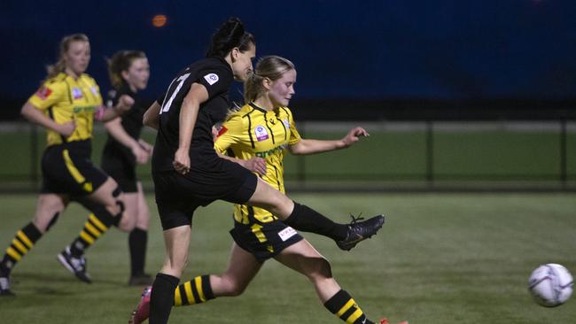 Uni’s Justyna Dul has been a weapon in front of goal and will ensure Salisbury Inter Div 1 has their hands full on Sunday. Picture: Emma Brasier