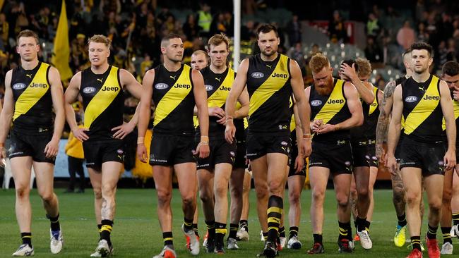 The dejected Tigers after losing to Collingwood in last year’s preliminary final. Picture: Getty Images