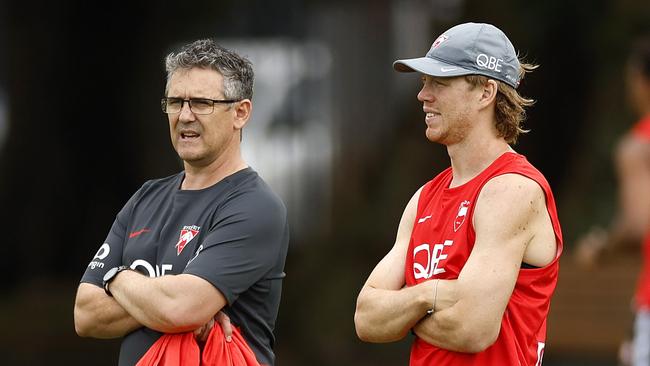 Mills has been an active observer in Swans training alongside new GM of footy Leon Cameron. Picture: Phil Hillyard