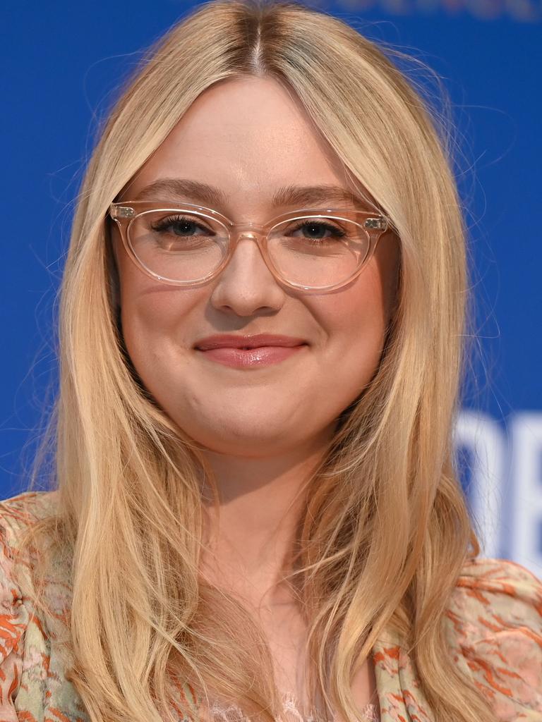 Dakota Fanning nude: Star posts racy Instagram photo | news.com.au â€”  Australia's leading news site