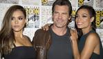 Actors Jessica Alba (L), Josh Brolin and Rosario Dawson attend the press line for " Frank Miller's Sin City: A Dame To Kill For" on the third day of the 45th annual Comic-Con, in San Diego, California July 26, 2014 at the San Diego Convention Center . AFP PHOTO / ROBYN BECK