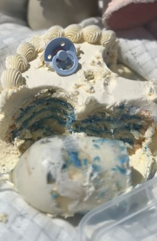 The cake was blue inside. Picture: @monique_tibbott/TikTok