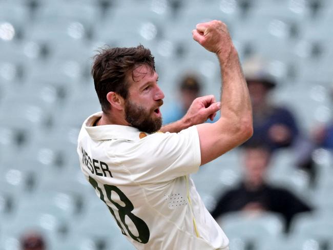 Australia's Michael Neser celebrates taking the wicket of West Indies batsman Marquino Mindley and victory during the fourth day of the second cricket Test match between Australia and the West Indies at the Adelaide Oval in Adelaide on December 11, 2022. (Photo by William WEST / AFP) / -- IMAGE RESTRICTED TO EDITORIAL USE - STRICTLY NO COMMERCIAL USE --