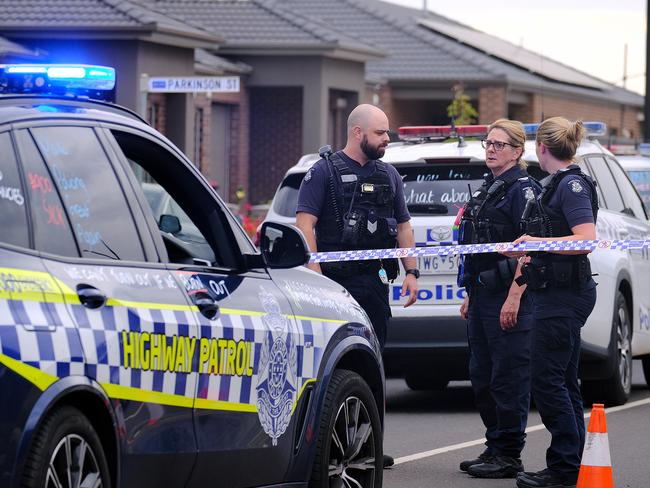 MELBOURNE AUSTRALIA - NewsWire Photos NOVEMBER 12, 2024:Police respond to a possible siege in Melton, negotiating with an armed man at a property on Leon Drive in Weir Views. The man fired shots at police before entering the house; no injuries have been reported. The surrounding area is cordoned off as the incident unfolds.Picture: NewsWire / Luis Enrique Ascui