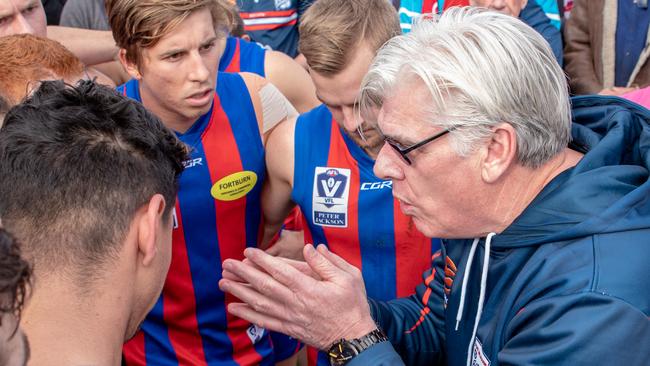 Gary Ayres in the Port Melbourne huddle.