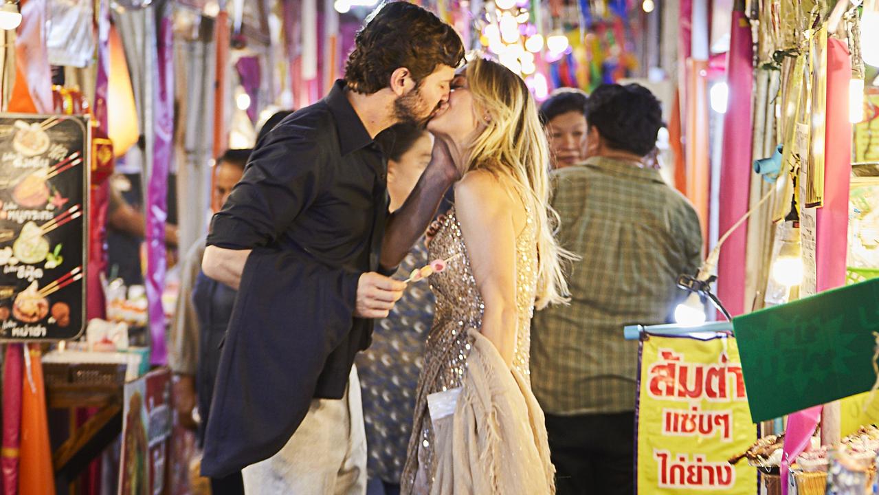 Michiel Huisman and Kaley Cuoco in The Flight Attendant. Picture: Supplied/HBO