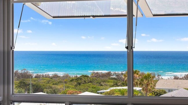 This view set the new owner of 34 Avocet Parade back $4.37m.