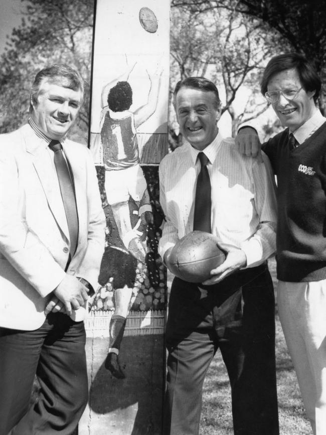 ABC Radio presenters Malcolm McDonald, Jim Deane and Roger Wills in 1989.