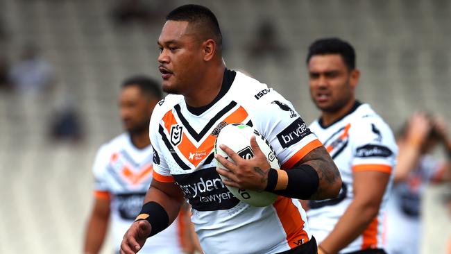 The full Joey Leilua experience was on show for the Tigers. Picture: Renee McKay/NRL Photos