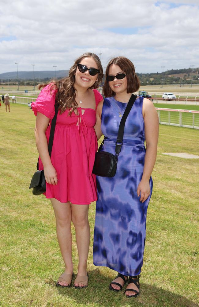 Carly Gulyas and Madeleine Rac at the Pakenham Cup. Picture: Brendan Beckett