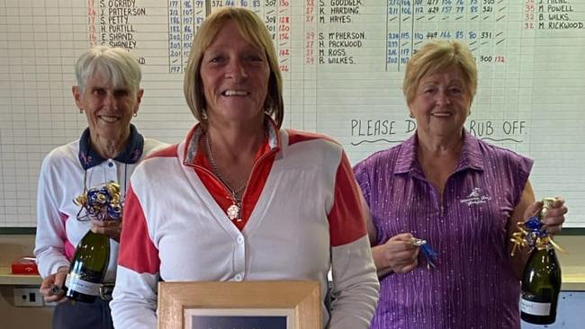 Winners of the 2020 Championships, Jean Milne, Heather Purtill and Robyn Wilkes,.