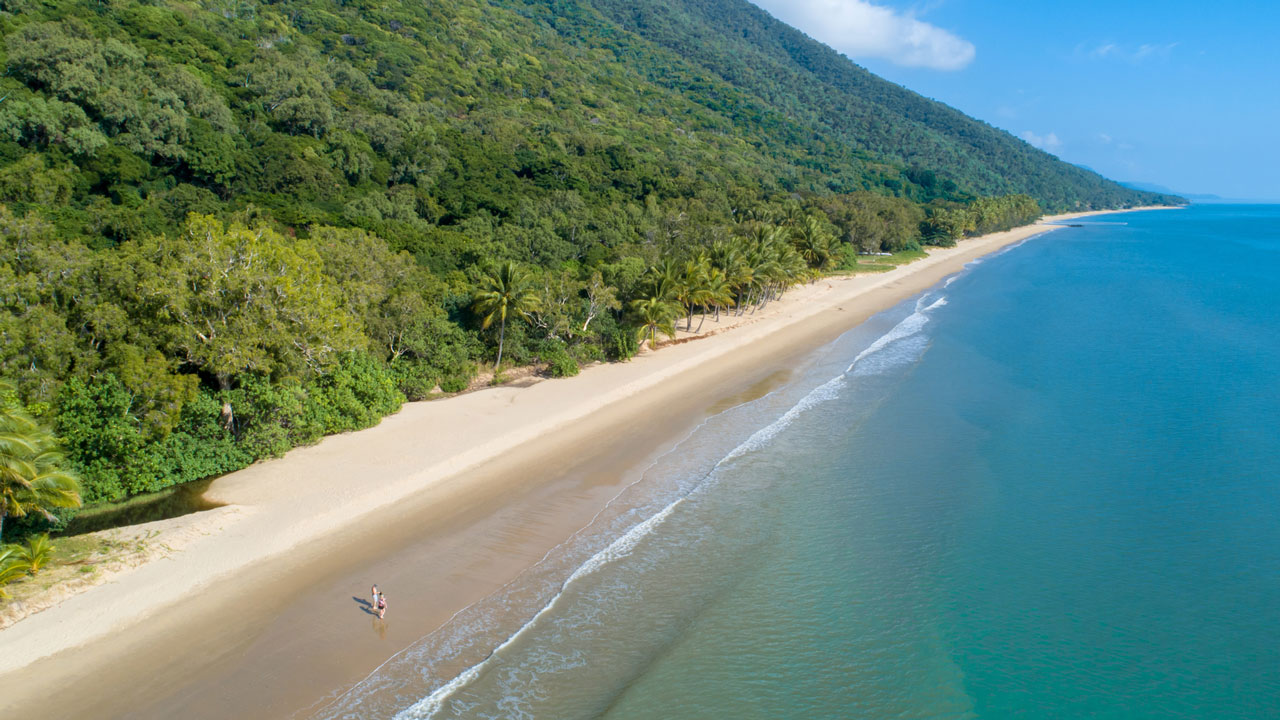 <h2>Ellis Beach, Cairns</h2><p><span>It may be close to the stunning resort village of Palm Cove but Ellis Beach is still off the radar for many interstate travellers. Ellis is much quieter and has plenty of space and hard sand for a decent beach jog. You will also find Ellis Beach Oceanfront Holiday Park a step from the sand; it&rsquo;s a great accommodation alternative to Palm Cove for families on a budget. The holiday park is also pet friendly, and has a small pool.</span></p>