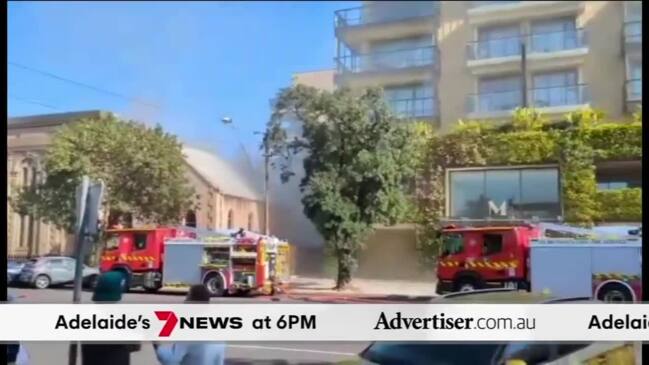 The Advertiser/7NEWS Adelaide: Paralowie rooftop siege, Walkley Heights crash