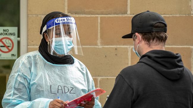 COVID-19 testing takes place at a pop up clinic in Heidelberg West on October 25, 2020 in Melbourne. Picture: Darrian Traynor/Getty Images