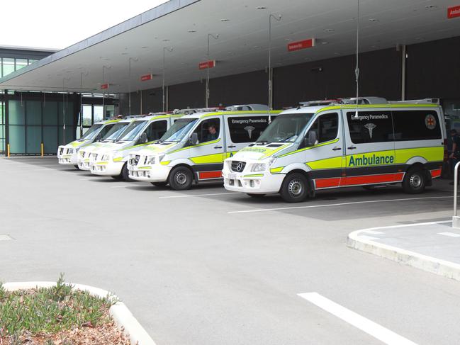 Generic pictures of the outside of the Gold Coast University Hospital at Parkwood . Picture Mike Batterham