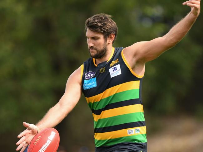 Jarrad Waite in action for St Kevin's Old Boys in 2019.