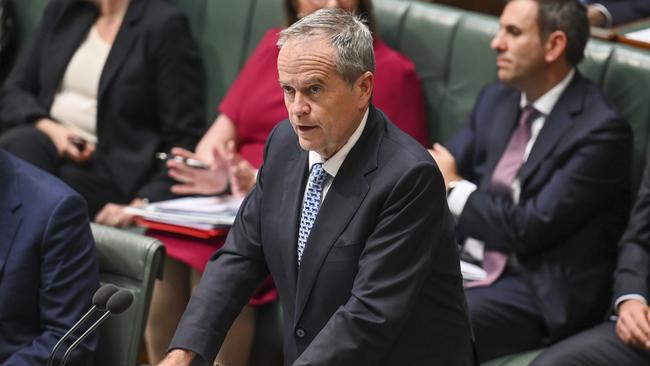 Mr Shorten heaped pressure on Mr Morrison to resign. Picture: NCA NewsWire / Martin Ollman