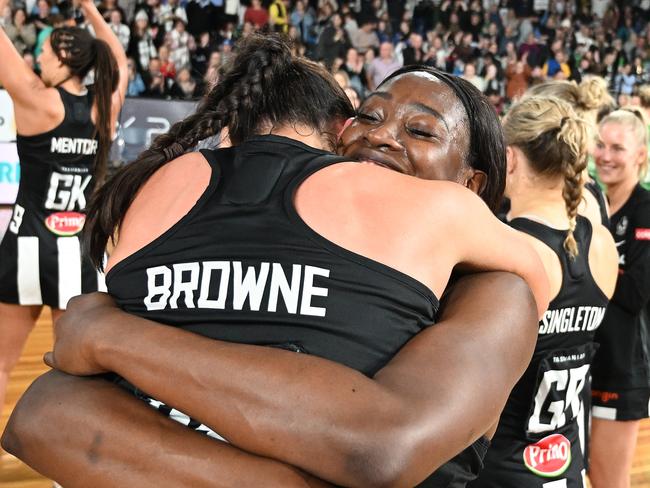 LAUNCESTON, AUSTRALIA - JUNE 17: Shimona Nelson and Kelsey Browne of the Magpies Celebrates the win during the round 14 Super Netball match between Collingwood Magpies and West Coast Fever at Silverdome, on June 17, 2023, in Launceston, Australia. (Photo by Steve Bell/Getty Images)