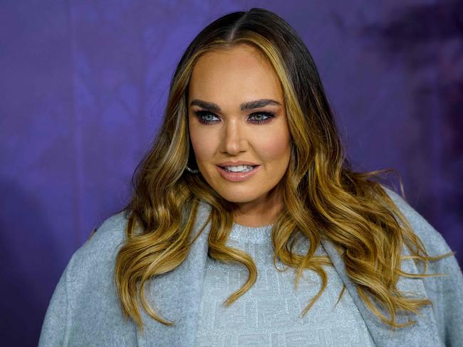 (FILES) In this file photo taken on November 17, 2019, British model and socialite Tamara Ecclestone poses on the red carpet as she arrives to attend the European premiere of the film "Frozen 2". - Thieves broke into the home of British socialite Tamara Ecclestone, daughter of former Formula 1 boss Bernie Ecclestone, and stole valuable gems, the family said on Monday, December 16. (Photo by Niklas HALLE'N / AFP)