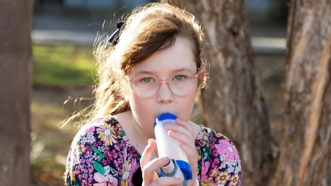 Eight-year-old Violet Knight says she struggles to breathe from the Ipswich "stench". Picture: Danica Clayton