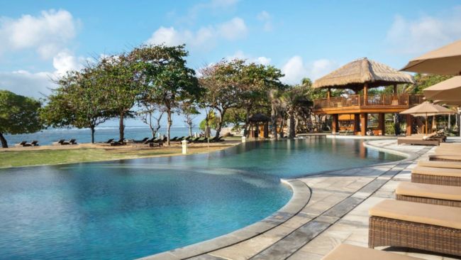 Enjoy a luxurious tropical escape at 58 per cent off. Picture: Luxury Escapes