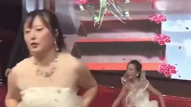 It caused the bride to storm off. Picture: Sina News