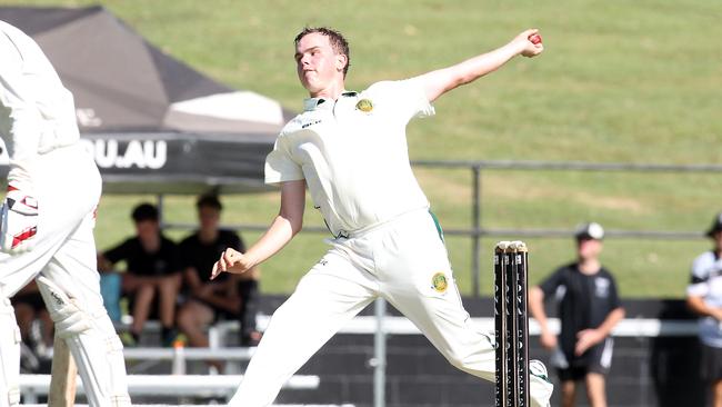 Joel Heinrich delivers ball. Picture by Richard Gosling