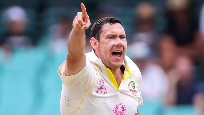 Australia's Scott Boland reacts after dismissing England's Haseeb Hameed on day five of the fourth Ashes cricket test between Australia and England at the Sydney Cricket Ground (SCG) on January 9, 2022. (Photo by DAVID GRAY / AFP) / -- IMAGE RESTRICTED TO EDITORIAL USE - STRICTLY NO COMMERCIAL USE --