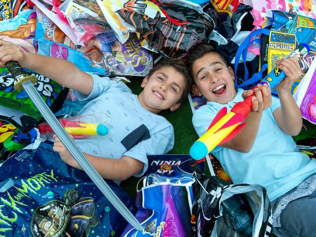 Brothers Bailey, 11, and Luke, 9, can’t wait for the Royal Melbourne Show. Picture: Jay Town