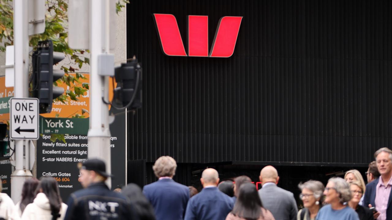 Westpac takes the axe to 500 jobs