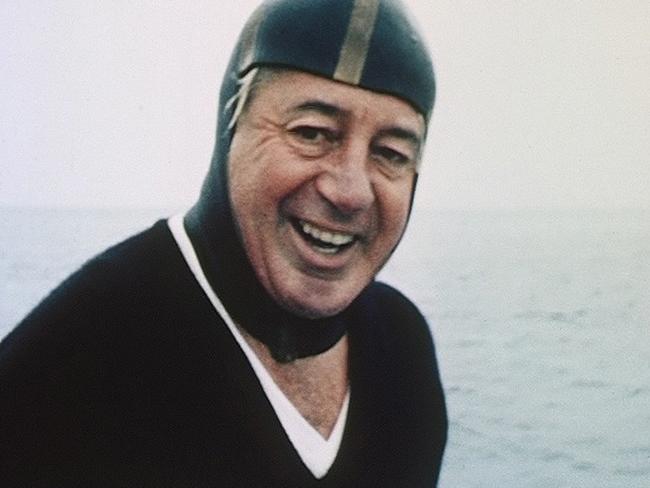 An undated supplied image from the home movies of former prime minister Harold Holt. Holt's son Sam Holt handed over films to the National Archives of Australia in Canberra, Wednesday, Oct. 31, 2007, where they will  eventually go on display at the archives gallery along with other Holt artefacts, including his battered leather briefcase. (AAP Image/National Archives of Australia) NO ARCHIVING, EDITORIAL USE ONLY