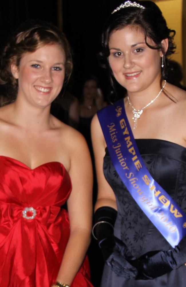 Danielle Ensbey, 2009 Junior Showgirl with Michele Blavius, the 2010 Junior Showgirl.