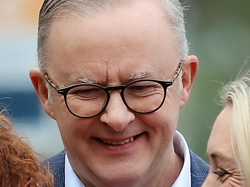 MELBOURNE, AUSTRALIA - NCA NewsWire Photos MARCH 02, 2024 : Prime Minister Anthony Albanese and his fiancee Jodie Haydon greet Labor candidate Jodie Belyea at Derinya Primary School in Frankston South, on polling day for the Federal seat of Dunkley. Picture: NCA NewsWire / Ian Currie