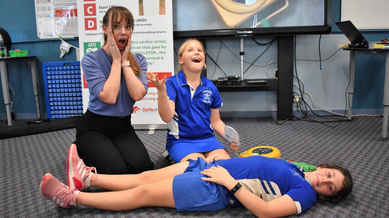 Community DeFib Project install defibrillator outside Abergowrie State