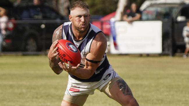 Hamish Shepheard in action for Bundoora. Picture: Valeriu Campan