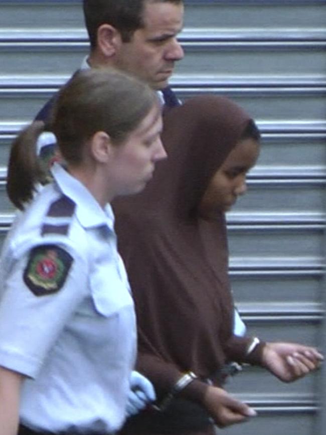 Zainab Abdirahman-Khalif outside the Adelaide Magistrates Court in 2017 shortly after arrested on terror charges. Picture Nine News