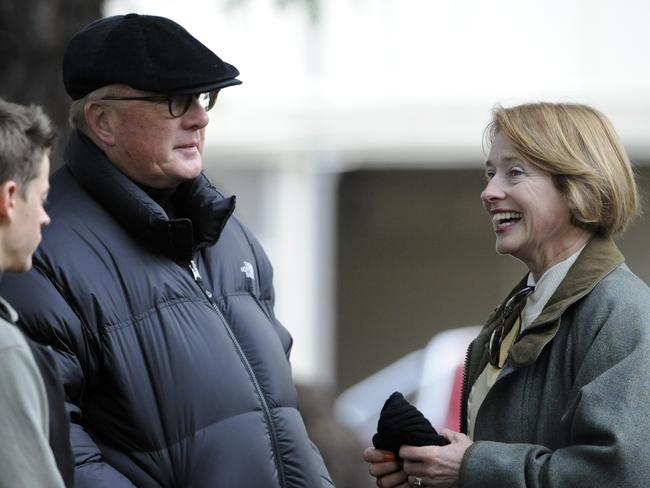 Moonee Valley trackwork. RtoL. Gai Waterhouse speaks to Lloyd Williams, Nick Hall and Nick Williams at trackwork.