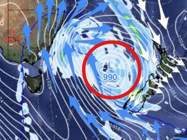 A snow bomb is set to hit parts of New Zealand's south island.