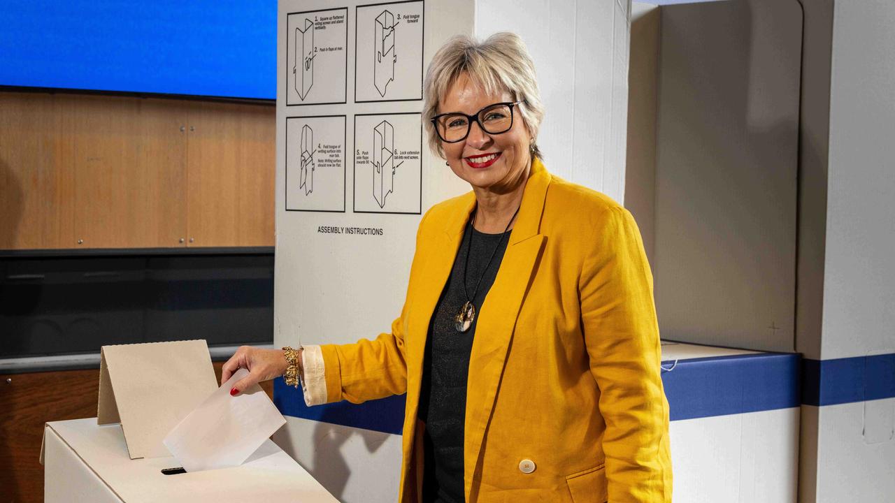 2024 Tasmanian State Election. Independent candidate for Clark Sue Hickey voting at her old school, Sacred Heart College in New Town. Picture: Linda Higginson