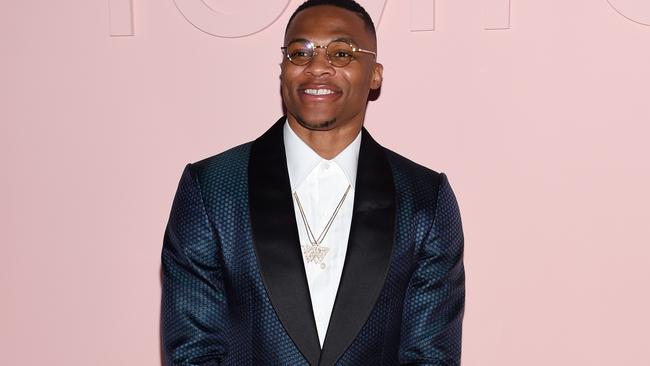 Russell westbrook best sale shoe contract