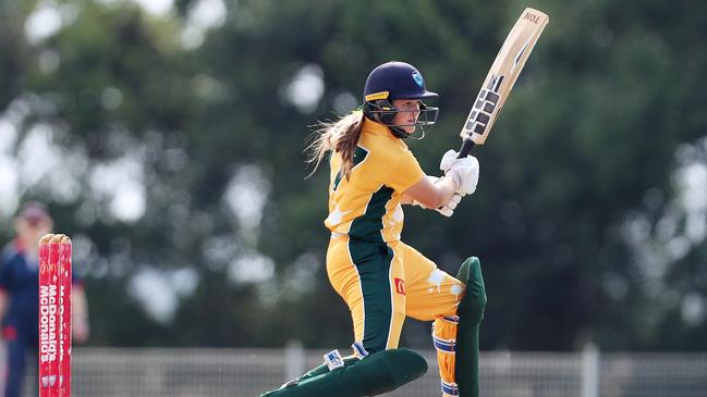 Lara McMillan batting for North Coastal. Picture: Sue Graham