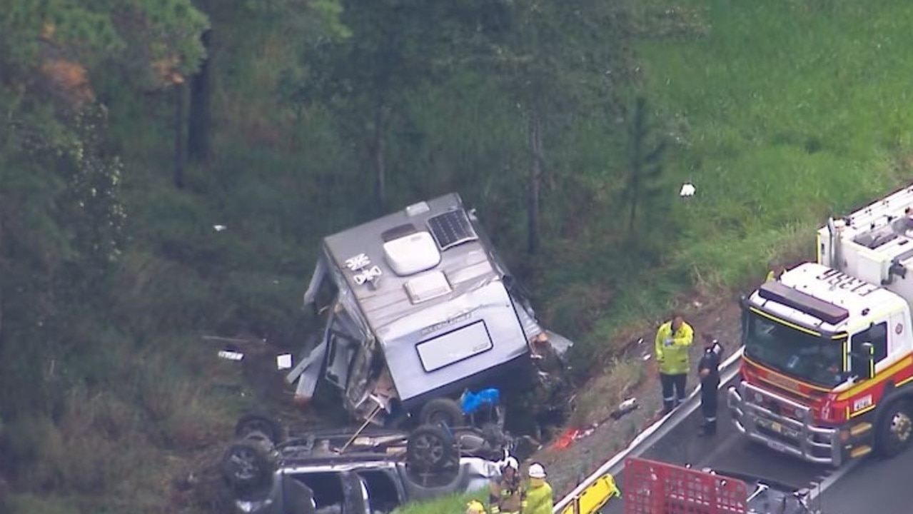 Horror caravan crash on Qld highway