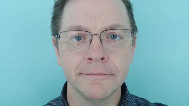 University of Queensland virologist Ian Mackay.