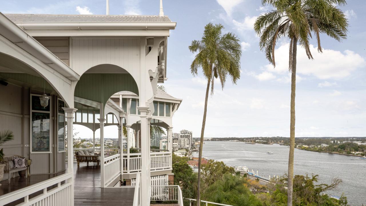 ‘Cremorne’ overlooks the Brisbane River from its vantage point on Hamilton Hill.