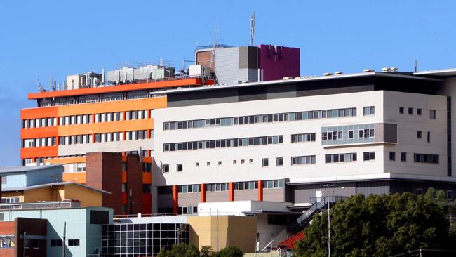 No record of the baby at Wollongong Hospital.