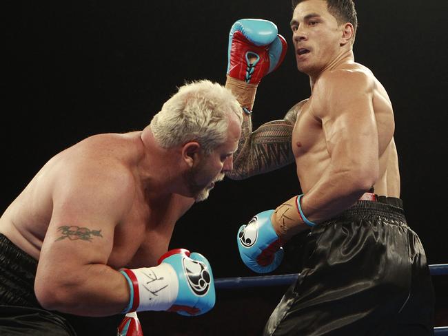 Sonny Bill squares off against Francois Botha in Brisbane in 2013. Picture: Jono Searle