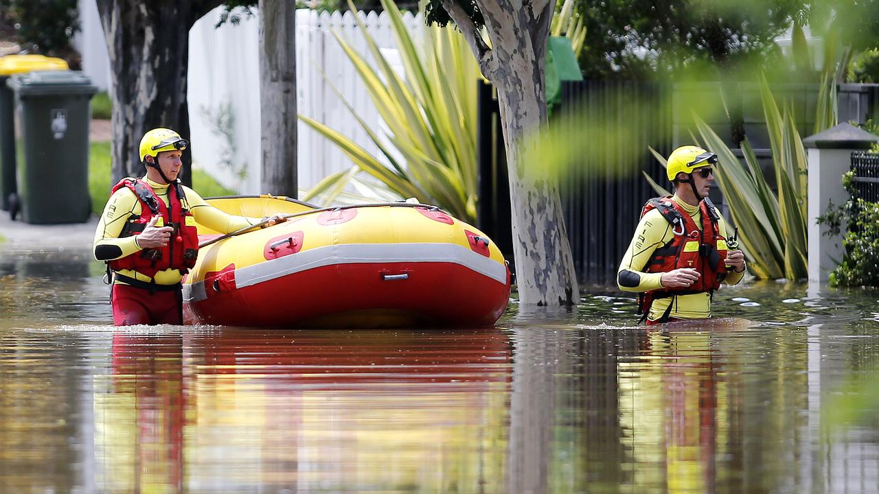 FloodMapp provides emergency services with real-time information to aide search and rescues during floods events.