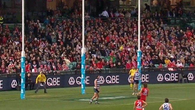 How did Tom Hickey miss from there? Photo: Fox Sports.